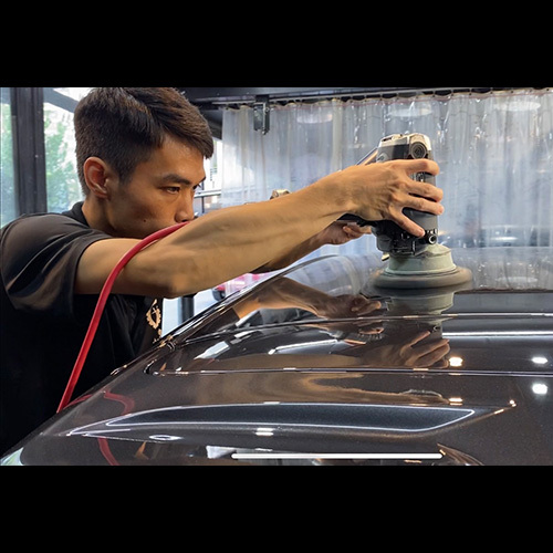 七號車庫圖片