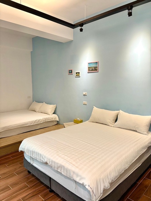 25龍潭湖畔旅店圖片