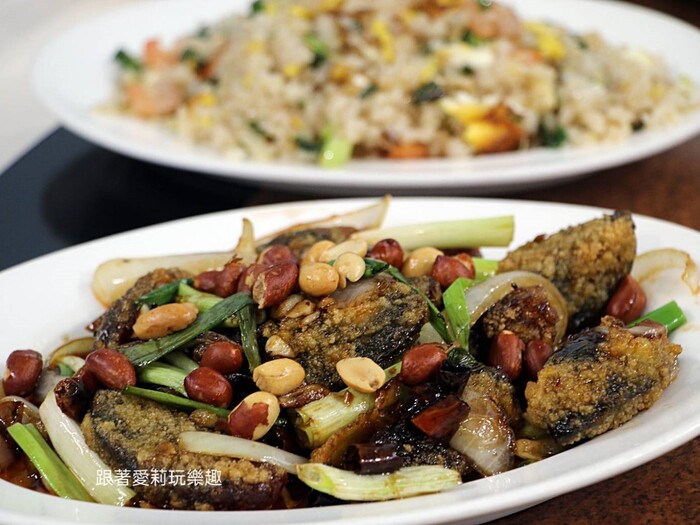 乾一杯啤酒海鮮燒烤料理圖片