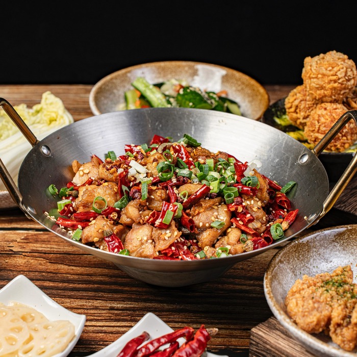 官小二酸菜魚圖片